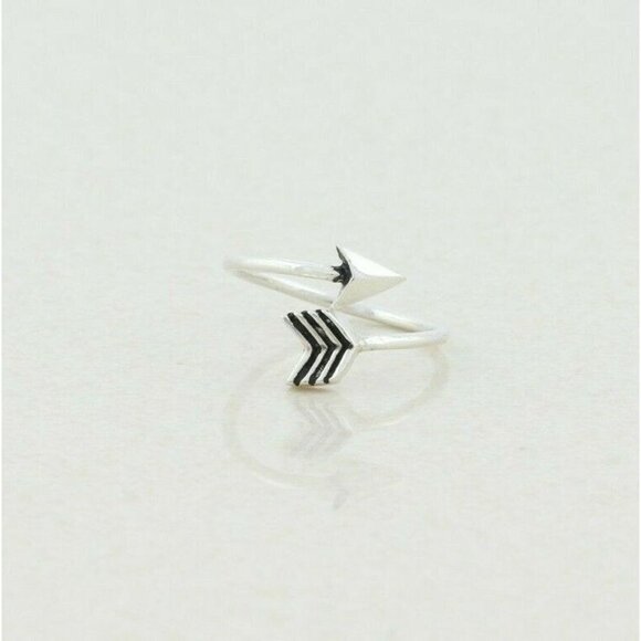 Sterling Silver Arrow Toe Midi Ring Size 2 1/2 Adjustable - Picture 6 of 7